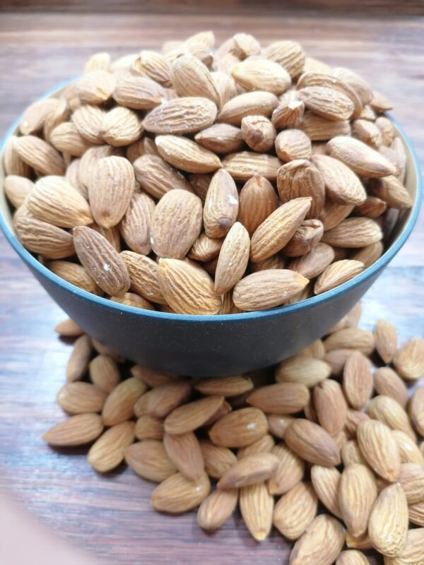 Almonds Raw